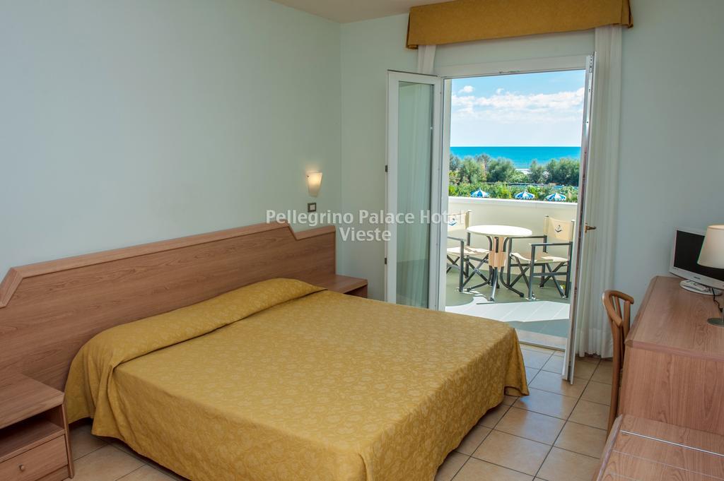 Pellegrino Palace Hotel Vieste Bagian luar foto