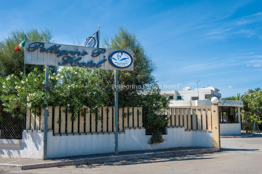 Pellegrino Palace Hotel Vieste Bagian luar foto