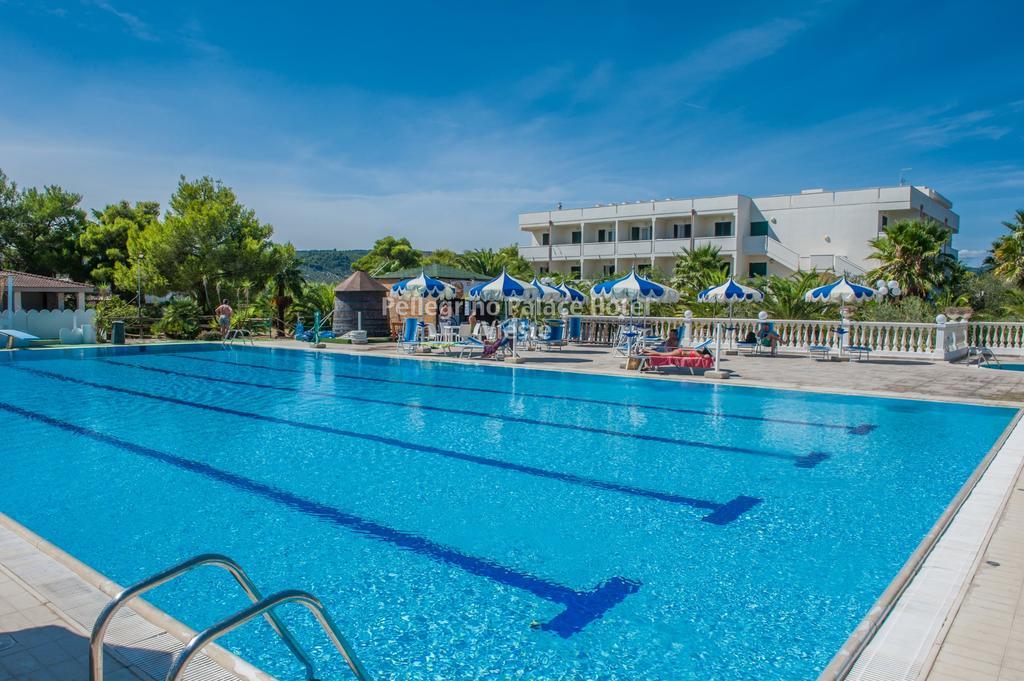 Pellegrino Palace Hotel Vieste Bagian luar foto