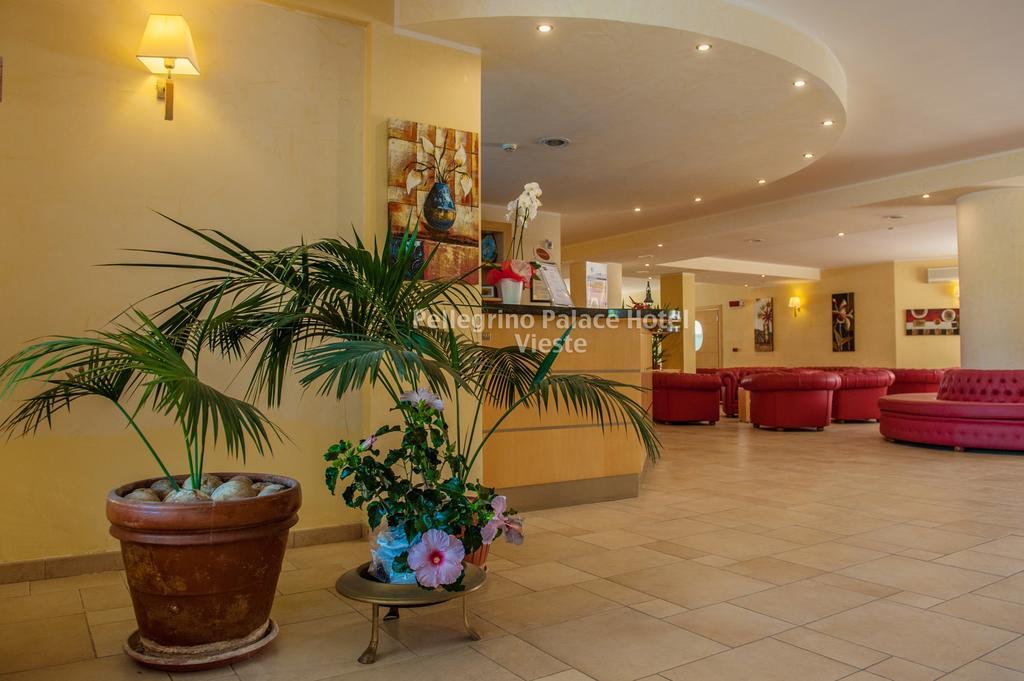 Pellegrino Palace Hotel Vieste Bagian luar foto